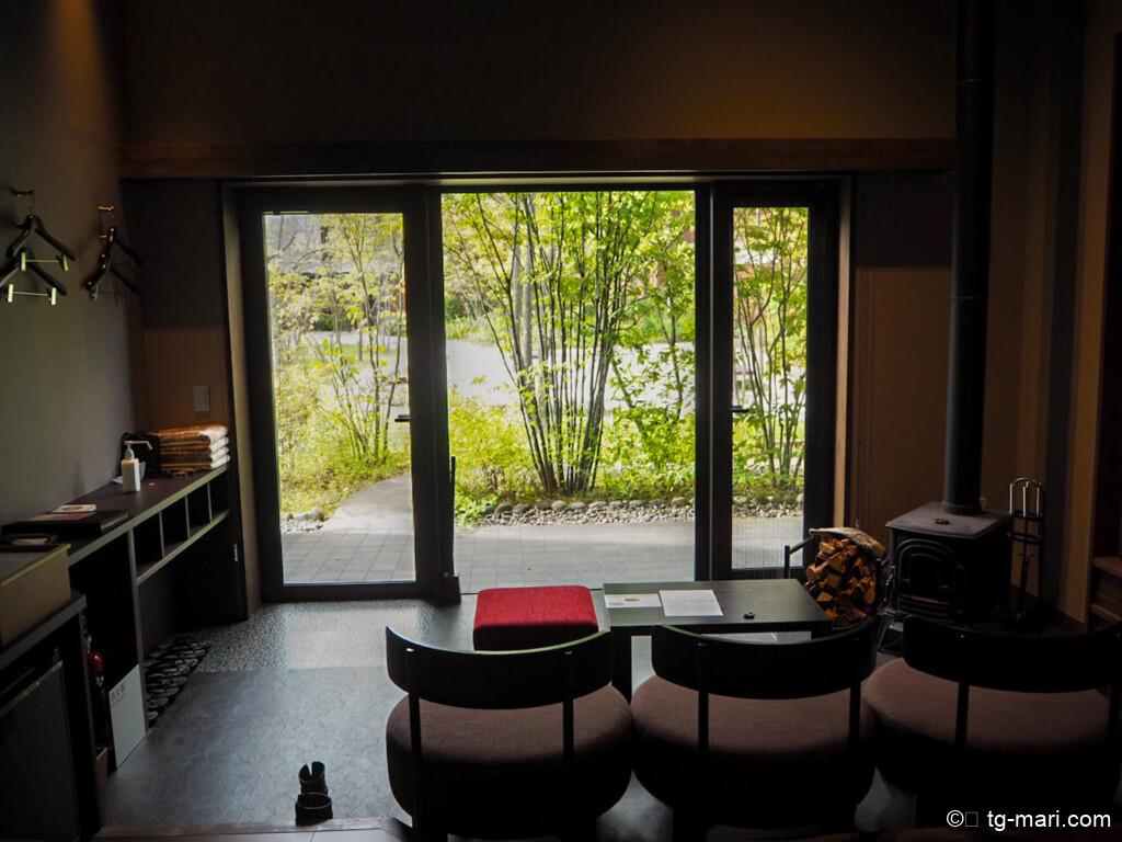 界アルプスの離れのお部屋